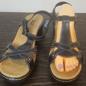 Clarks Crisscross Strappy Sandals US 11 Leather Black Comfort Walking